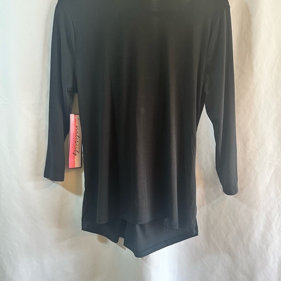 NWT Indigo Rose Maternity Black V-Neck Women's Top - Picture 5 of 8